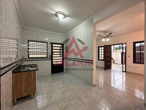 Imagem Casa com 4 Quartos à Venda, 180 m² em Centro - Ubatuba
