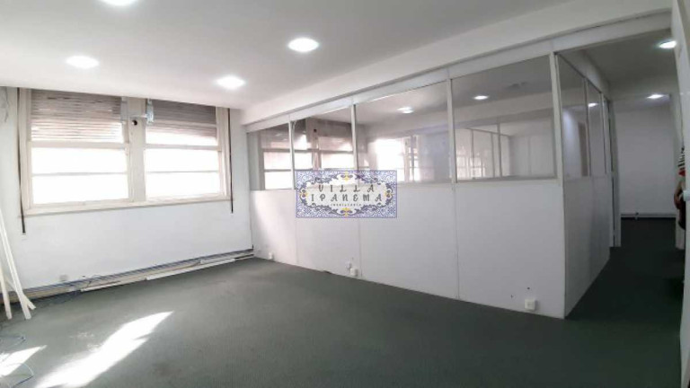 Imagem Edifício Residencial com 70 Quartos à Venda, 2.500 m² em Centro - Rio De Janeiro