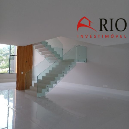 Imagem Casa com 5 Quartos à Venda, 1.490 m² em Barra Da Tijuca - Rio De Janeiro Imagem Casa com 5 Quartos à Venda, 1.490 m² em Barra Da Tijuca - Rio De Janeiro
