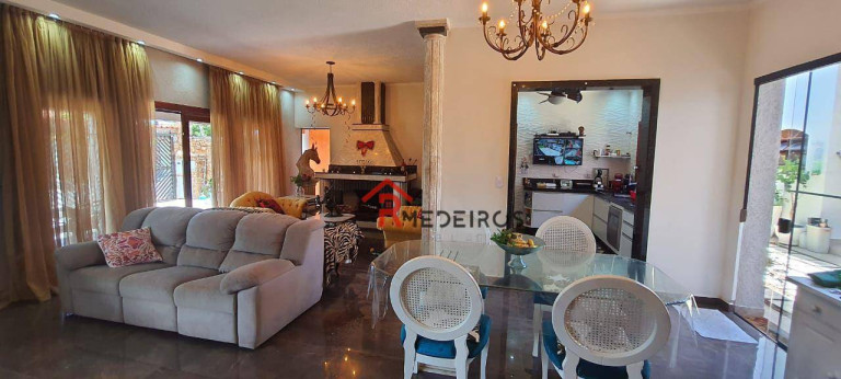 Imagem Casa com 3 Quartos à Venda, 250 m² em Balneário Flórida - Praia Grande Imagem Casa com 3 Quartos à Venda, 250 m² em Balneário Flórida - Praia Grande