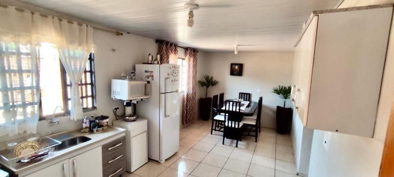 Imagem Casa com 2 Quartos à Venda, 50 m² em Parque Tarumã - Maringa Imagem Casa com 2 Quartos à Venda, 50 m² em Parque Tarumã - Maringa