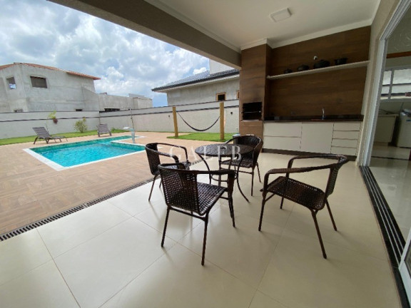 Imagem Casa com 3 Quartos à Venda, 197 m² em Condomínio Jardim Flamboyan - Bragança Paulista Imagem Casa com 3 Quartos à Venda, 197 m² em Condomínio Jardim Flamboyan - Bragança Paulista
