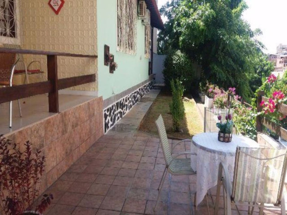 Imagem Casa com 7 Quartos à Venda, 400 m² em Jardim Apipema - Salvador Imagem Casa com 7 Quartos à Venda, 400 m² em Jardim Apipema - Salvador