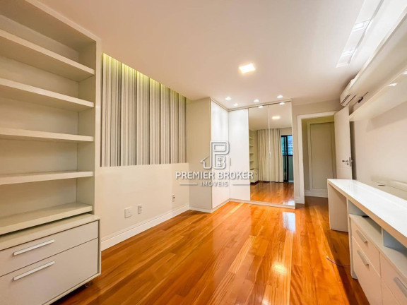 Imagem Cobertura com 4 Quartos à Venda, 330 m² em Várzea - Teresópolis Imagem Cobertura com 4 Quartos à Venda, 330 m² em Várzea - Teresópolis
