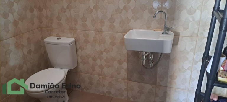 Imagem Casa com 4 Quartos à Venda, 190 m² em Anhangabaú - Jundiaí