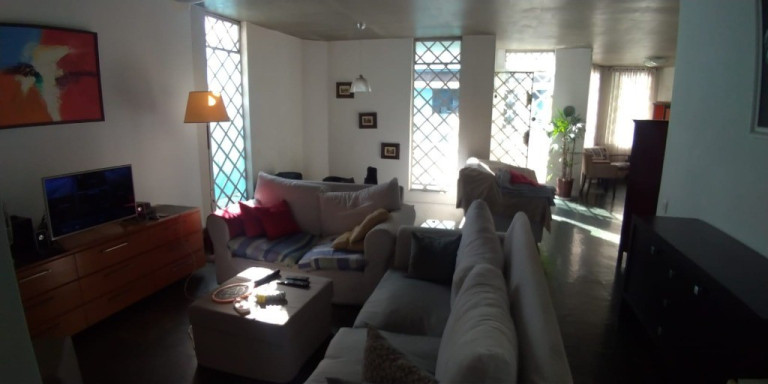Imagem Casa com 3 Quartos à Venda, 426 m² em Vila Ré - São Paulo