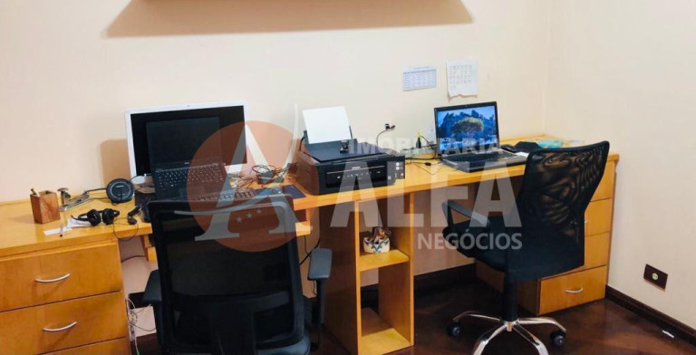 Imagem Casa com 4 Quartos à Venda, 4.502 m² em Jardim Passárgada I - Cotia Imagem Casa com 4 Quartos à Venda, 4.502 m² em Jardim Passárgada I - Cotia