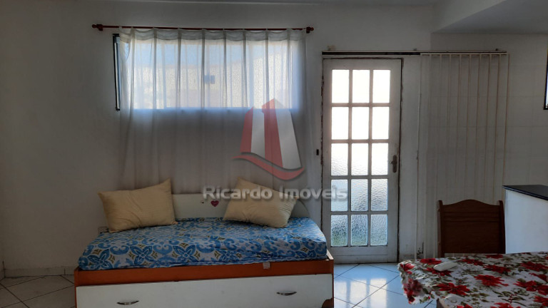 Imagem Imóvel com 3 Quartos à Venda, 150 m² em Cabo Frio