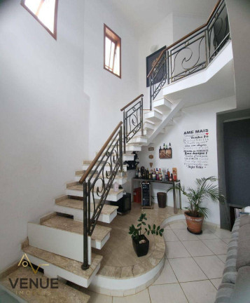 Imagem Casa com 5 Quartos à Venda, 300 m² em Nova Arujá - Arujá Imagem Casa com 5 Quartos à Venda, 300 m² em Nova Arujá - Arujá