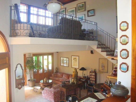 Imagem Casa com 3 Quartos à Venda, 300 m² em Vila Santo Antônio - Cotia Imagem Casa com 3 Quartos à Venda, 300 m² em Vila Santo Antônio - Cotia
