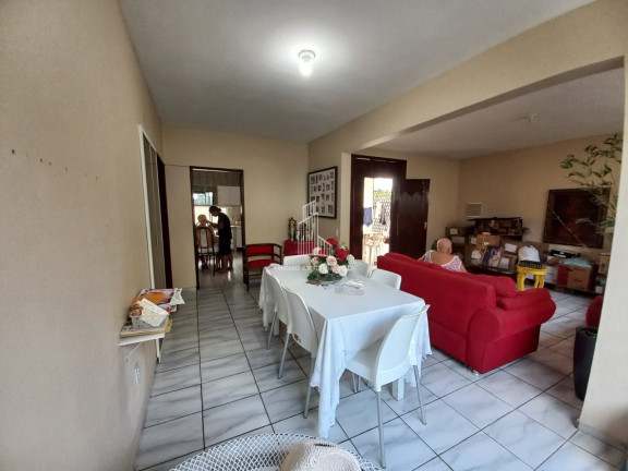 Imagem Casa com 6 Quartos à Venda, 300 m² em Vicente Pinzon - Fortaleza