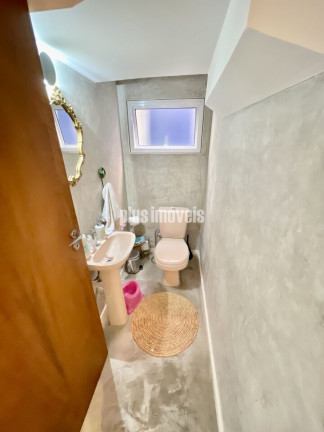 Imagem Casa com 3 Quartos à Venda, 150 m² em Jardim Das Acacias - São Paulo Imagem Casa com 3 Quartos à Venda, 150 m² em Jardim Das Acacias - São Paulo