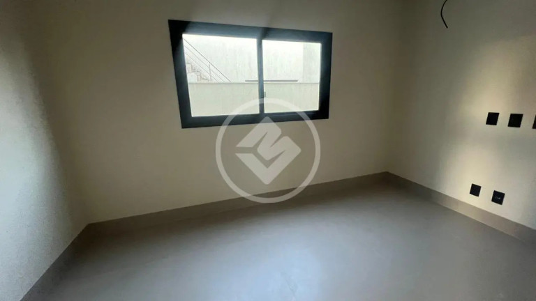Imagem Casa com 3 Quartos à Venda, 320 m² em Residencial Goiânia Golfe Clube - Goiânia Imagem Casa com 3 Quartos à Venda, 320 m² em Residencial Goiânia Golfe Clube - Goiânia