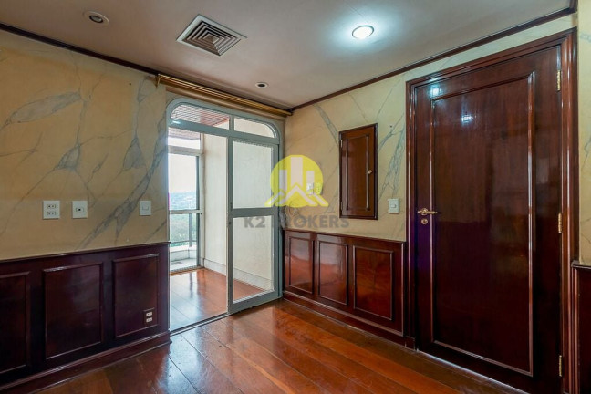 Imagem Apartamento com 3 Quartos à Venda, 185 m² em Itaim Bibi - São Paulo
