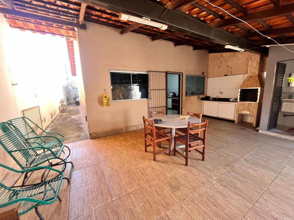 Imagem Casa com 2 Quartos à Venda, 100 m² em Setor Santos Dumont - Goiania Imagem Casa com 2 Quartos à Venda, 100 m² em Setor Santos Dumont - Goiania