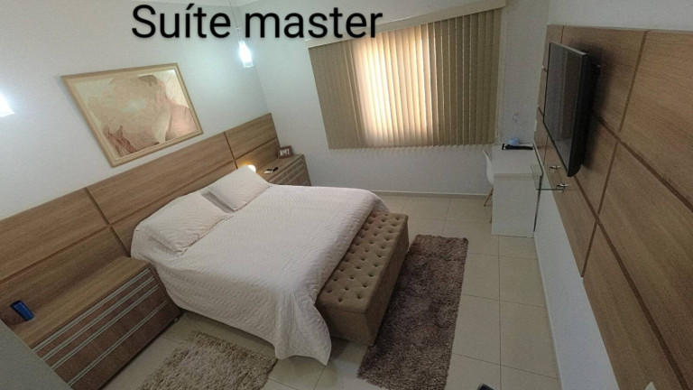 Imagem Casa de Condomínio com 3 Quartos à Venda, 330 m² em Quinta Ranieri - Bauru