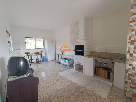 Imagem Casa com 3 Quartos à Venda, 140 m²