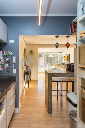 Imagem Apartamento com 2 Quartos à Venda, 89 m² em Moinhos De Vento - Porto Alegre