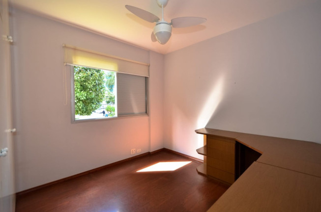Imagem Imóvel com 3 Quartos à Venda, 95 m² em Vila Nova Conceição - São Paulo Imagem Imóvel com 3 Quartos à Venda, 95 m² em Vila Nova Conceição - São Paulo