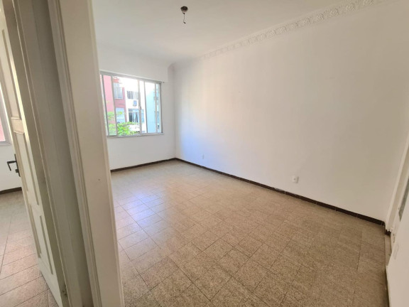 Imagem Apartamento com 2 Quartos à Venda, 70 m² em Copacabana - Rio De Janeiro