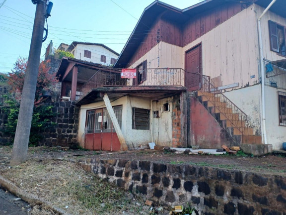 Casa com 3 Quartos à Venda, 233 m² em Nações - Concórdia