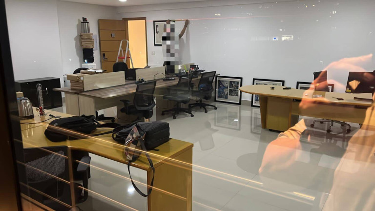 Imagem Sala Comercial à Venda, 62 m² em Dezoito Do Forte Empresarial/alphaville. - Barueri