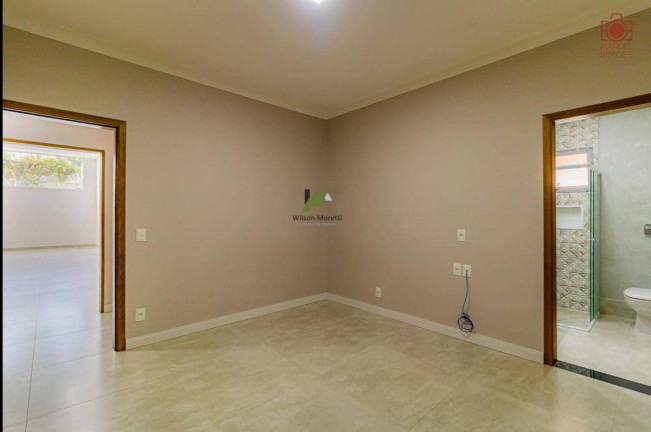 Imagem Casa de Condomínio com 4 Quartos à Venda, 280 m²
