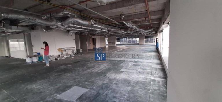 Sala Comercial para Alugar, 300 m² em Itaim Bibi - São Paulo