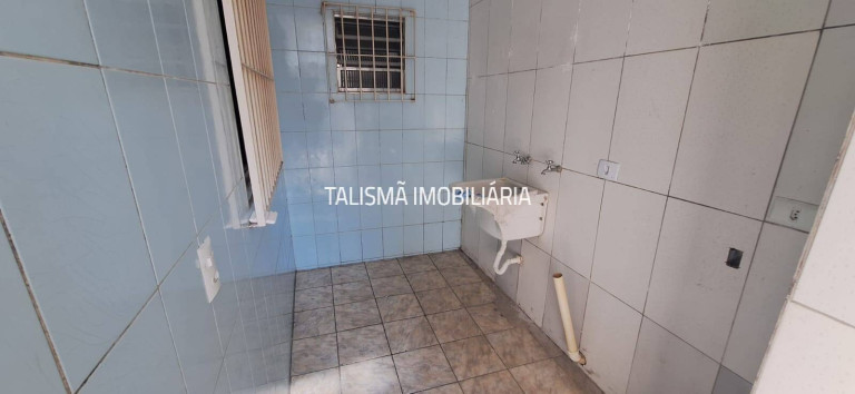 Imagem Casa com 3 Quartos para Alugar, 200 m² em Jardim Maria Virginia - São Paulo Imagem Casa com 3 Quartos para Alugar, 200 m² em Jardim Maria Virginia - São Paulo
