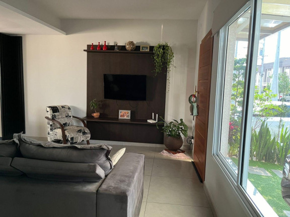 Imagem Casa de Condomínio com 3 Quartos à Venda, 90 m² em Piracangaguá Ii - Taubaté