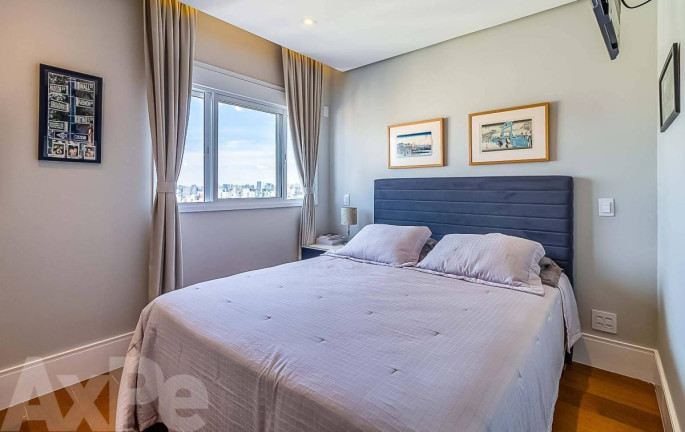Imagem Cobertura com 4 Quartos à Venda, 272 m²