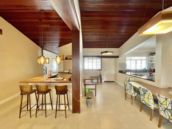 Imagem Casa com 3 Quartos à Venda, 600 m² em Pousada Dos Bandeirantes - Carapicuíba Imagem Casa com 3 Quartos à Venda, 600 m² em Pousada Dos Bandeirantes - Carapicuíba