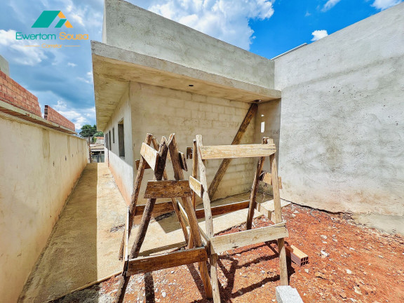 Imagem Casa com 2 Quartos à Venda, 67 m² em Jundiaizinho (terra Preta) - Mairiporã