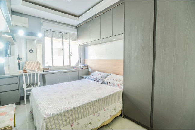 Imagem Casa de Condomínio com 3 Quartos à Venda, 144 m² em Sarandi - Porto Alegre