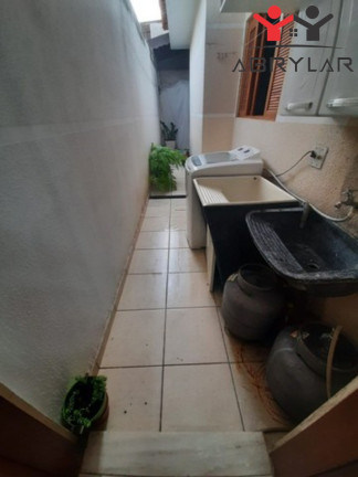Imagem Imóvel com 3 Quartos à Venda, em Medeiros - Jundiaí Imagem Imóvel com 3 Quartos à Venda, em Medeiros - Jundiaí