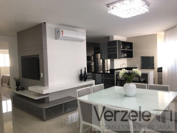Apartamento com 4 Quartos à Venda, 150 m² em Centro - Balneário Camboriú