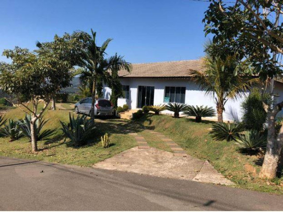 Imagem Casa com 4 Quartos à Venda, 1 m² em água Comprida - Bragança Paulista Imagem Casa com 4 Quartos à Venda, 1 m² em água Comprida - Bragança Paulista