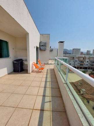 Imagem Cobertura com 3 Quartos para Temporada, 170 m² em Bombas - Bombinhas Imagem Cobertura com 3 Quartos para Temporada, 170 m² em Bombas - Bombinhas