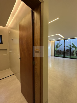 Imagem Casa com 3 Quartos à Venda, 198 m² em Setor Faiçalville - Goiânia Imagem Casa com 3 Quartos à Venda, 198 m² em Setor Faiçalville - Goiânia