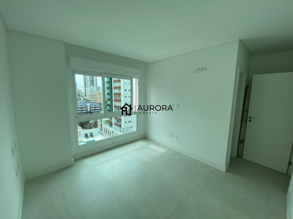 Imagem Apartamento com 3 Quartos à Venda, 137 m² em Centro - Balneário Camboriú Imagem Apartamento com 3 Quartos à Venda, 137 m² em Centro - Balneário Camboriú