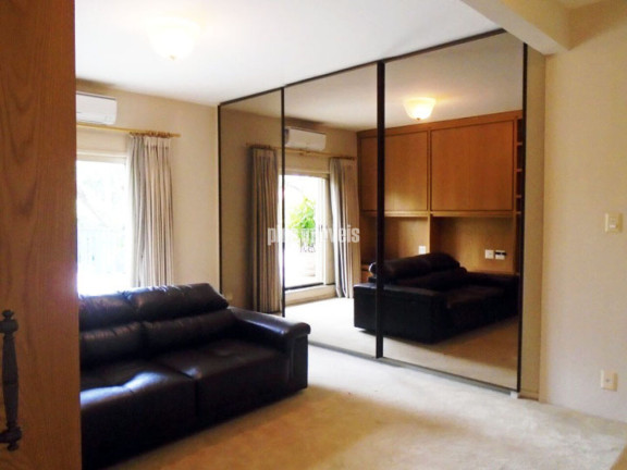 Imagem Casa com 3 Quartos à Venda, 955 m² em Cidade Jardim - São Paulo Imagem Casa com 3 Quartos à Venda, 955 m² em Cidade Jardim - São Paulo