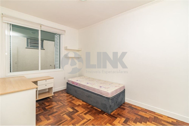 Imagem Apartamento com 2 Quartos à Venda, 48 m² em Medianeira - Porto Alegre Imagem Apartamento com 2 Quartos à Venda, 48 m² em Medianeira - Porto Alegre