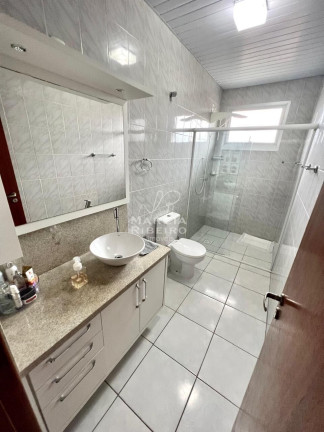 Imagem Casa com 3 Quartos à Venda, 169 m² em Trindade - Florianópolis