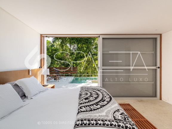 Imagem Sobrado com 4 Quartos à Venda, em Sítio São Pedro - Guarujá Imagem Sobrado com 4 Quartos à Venda, em Sítio São Pedro - Guarujá