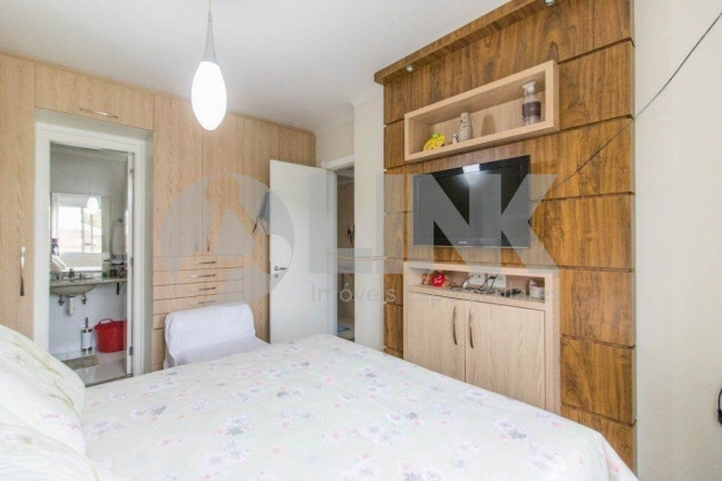 Imagem Apartamento com 2 Quartos à Venda, 73 m² em Jardim Lindóia - Porto Alegre Imagem Apartamento com 2 Quartos à Venda, 73 m² em Jardim Lindóia - Porto Alegre