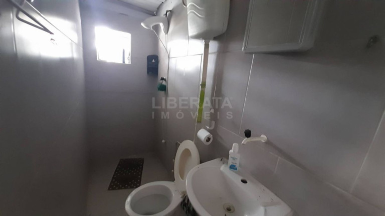 Imagem Casa com 4 Quartos à Venda, em Meia Praia - Navegantes Imagem Casa com 4 Quartos à Venda, em Meia Praia - Navegantes