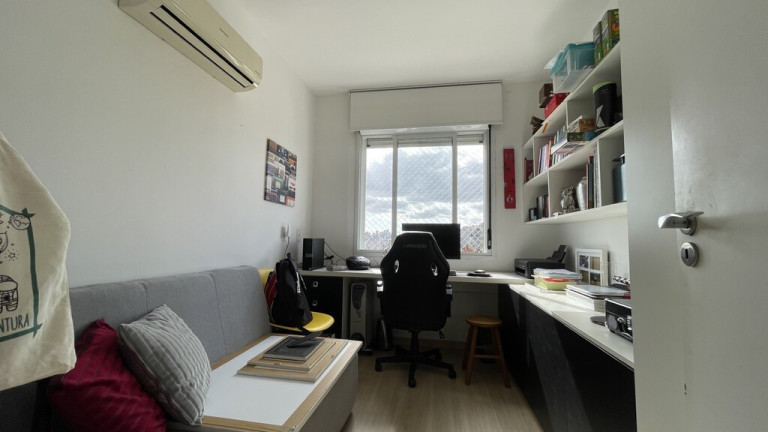 Imagem Apartamento com 3 Quartos à Venda, 93 m² em Petrópolis - Porto Alegre