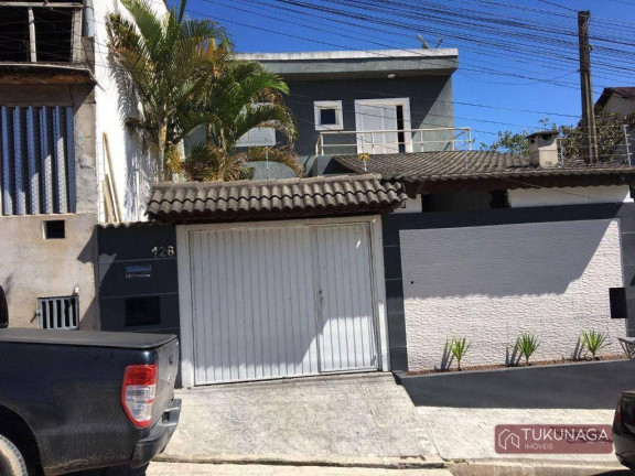 Sobrado com 3 Quartos à Venda, 200 m² em Fazenda Rincao - Arujá