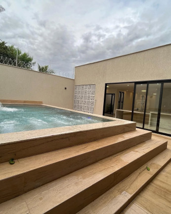 Imagem Imóvel com
3 Quartos à Venda, 163 m² em
Vila Brasilia -
Goiania Imagem Imóvel com
3 Quartos à Venda, 163 m² em
Vila Brasilia -
Goiania
