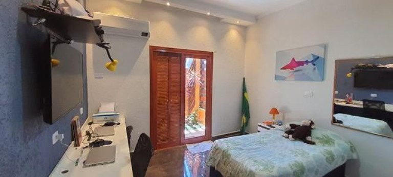 Imagem Imóvel com 3 Quartos à Venda, 511 m² em Flórida - Praia Grande Imagem Imóvel com 3 Quartos à Venda, 511 m² em Flórida - Praia Grande